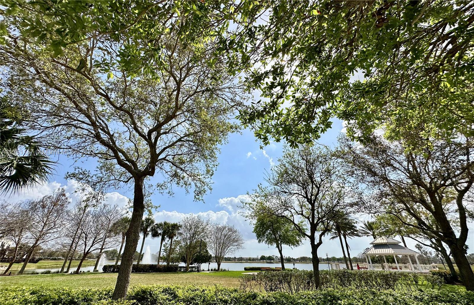 Manderlie at Tradition - Residential Lease