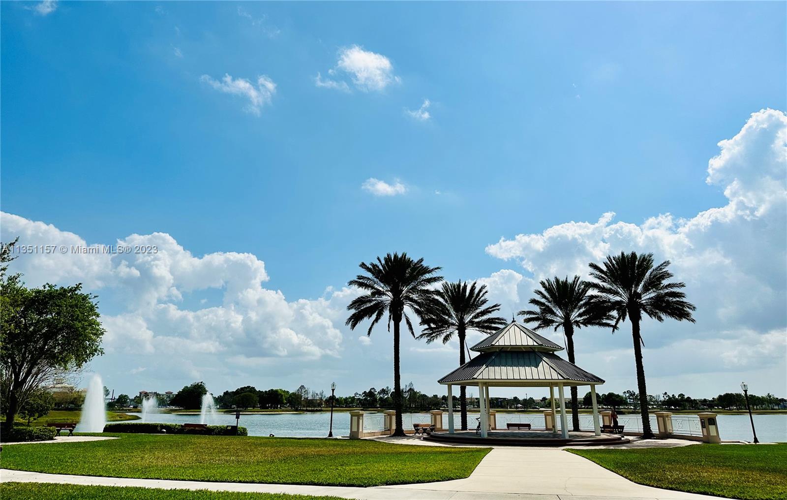 Manderlie at Tradition - Residential Lease