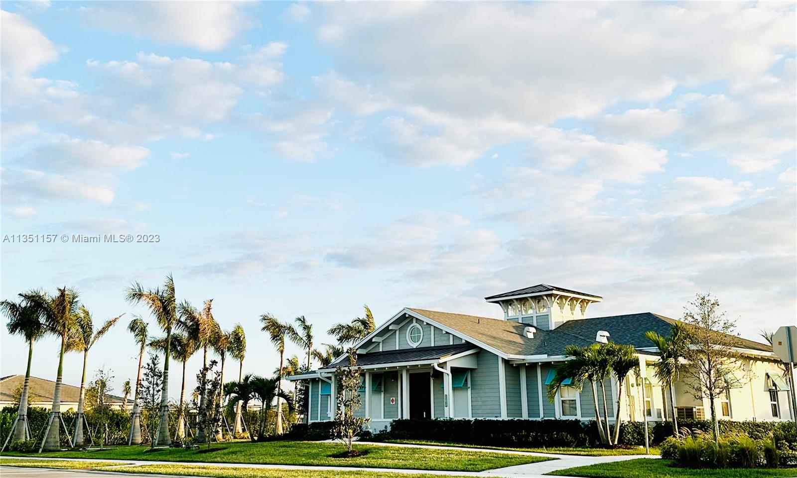 Manderlie at Tradition - Residential Lease