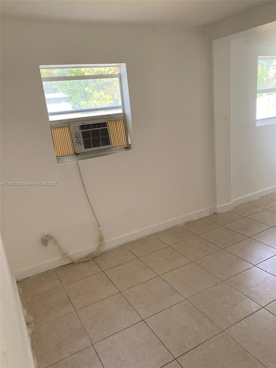 GEO M PHIPPENS SUB - Residential Lease