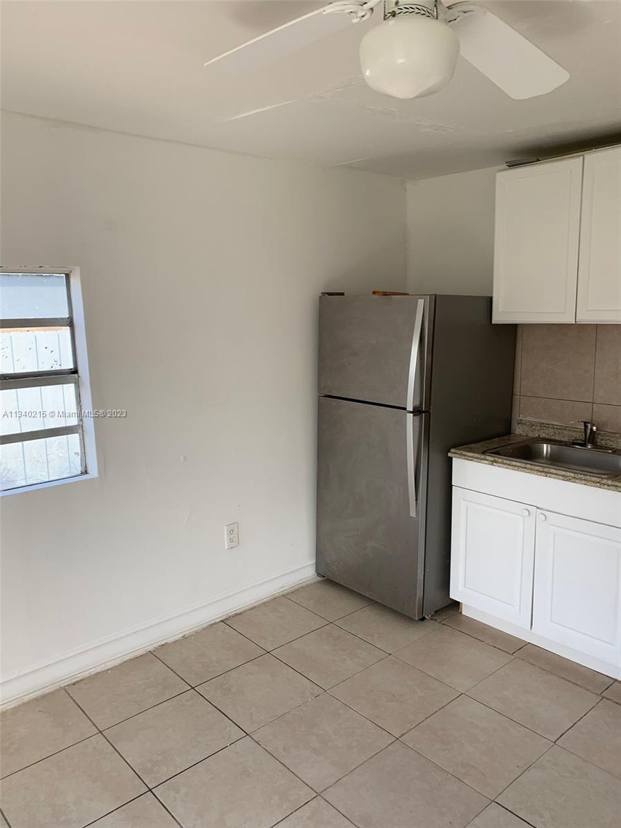 GEO M PHIPPENS SUB - Residential Lease