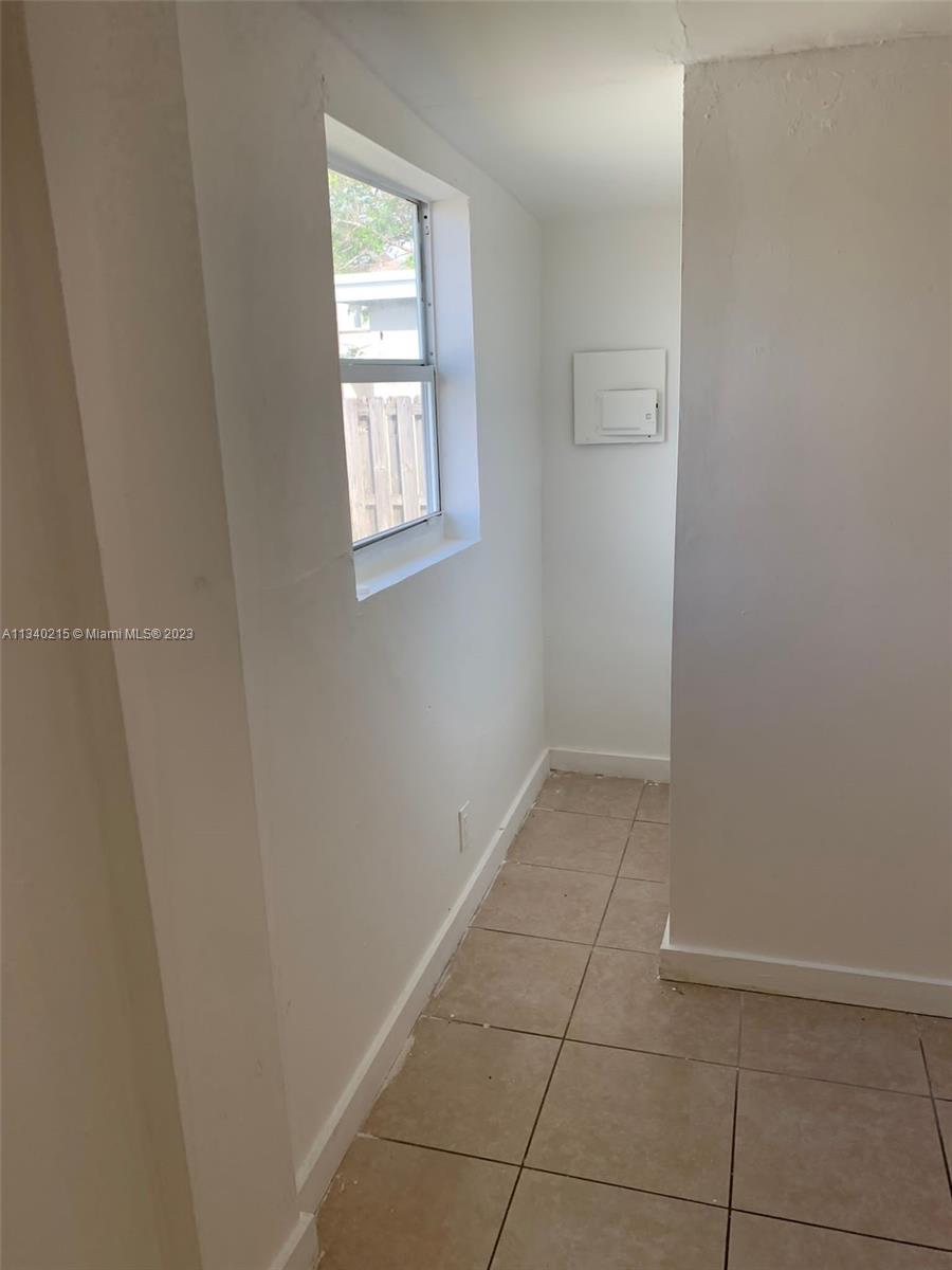 GEO M PHIPPENS SUB - Residential Lease