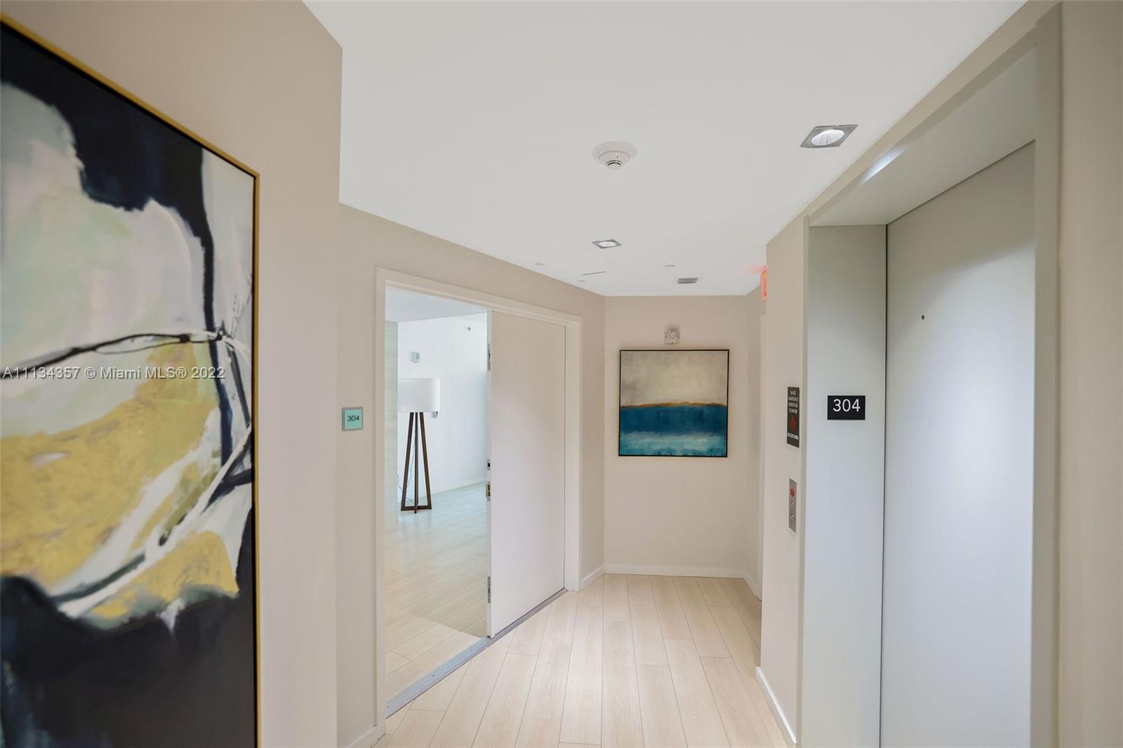 ONE OCEAN CONDO - Residential