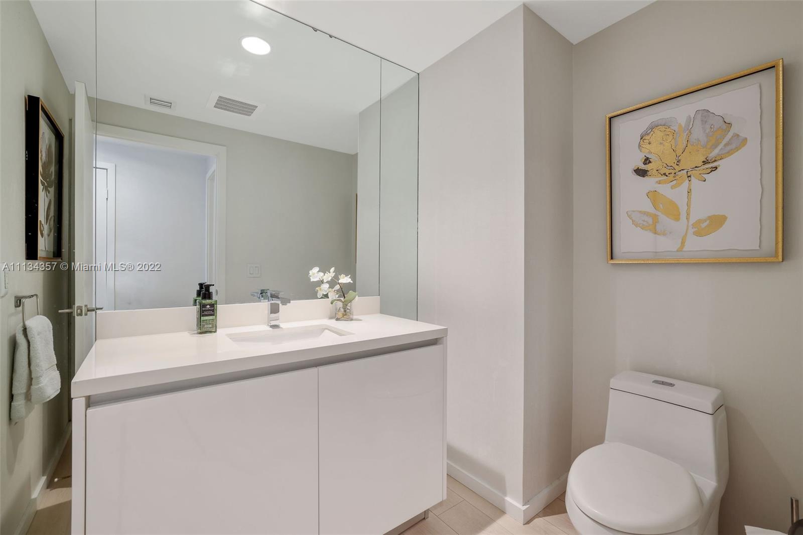 ONE OCEAN CONDO - Residential