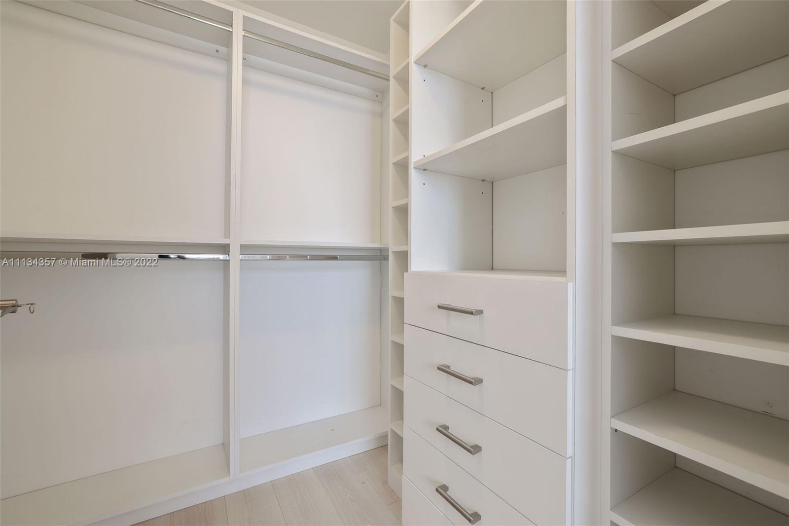 ONE OCEAN CONDO - Residential