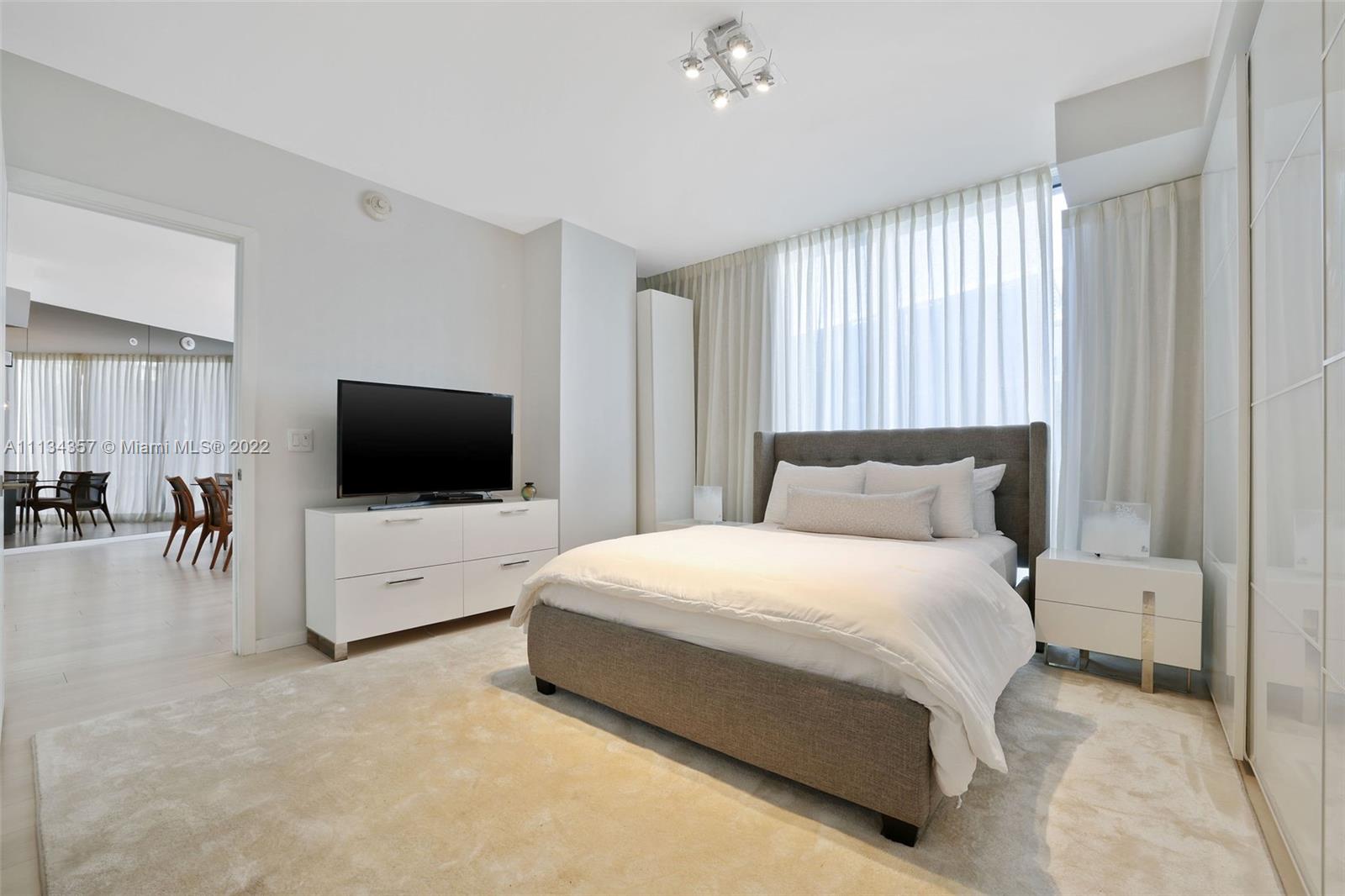 ONE OCEAN CONDO - Residential