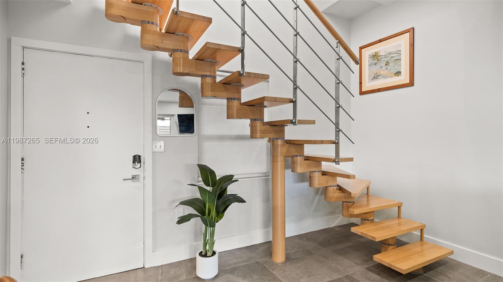 ISLAND CLUB - Residential