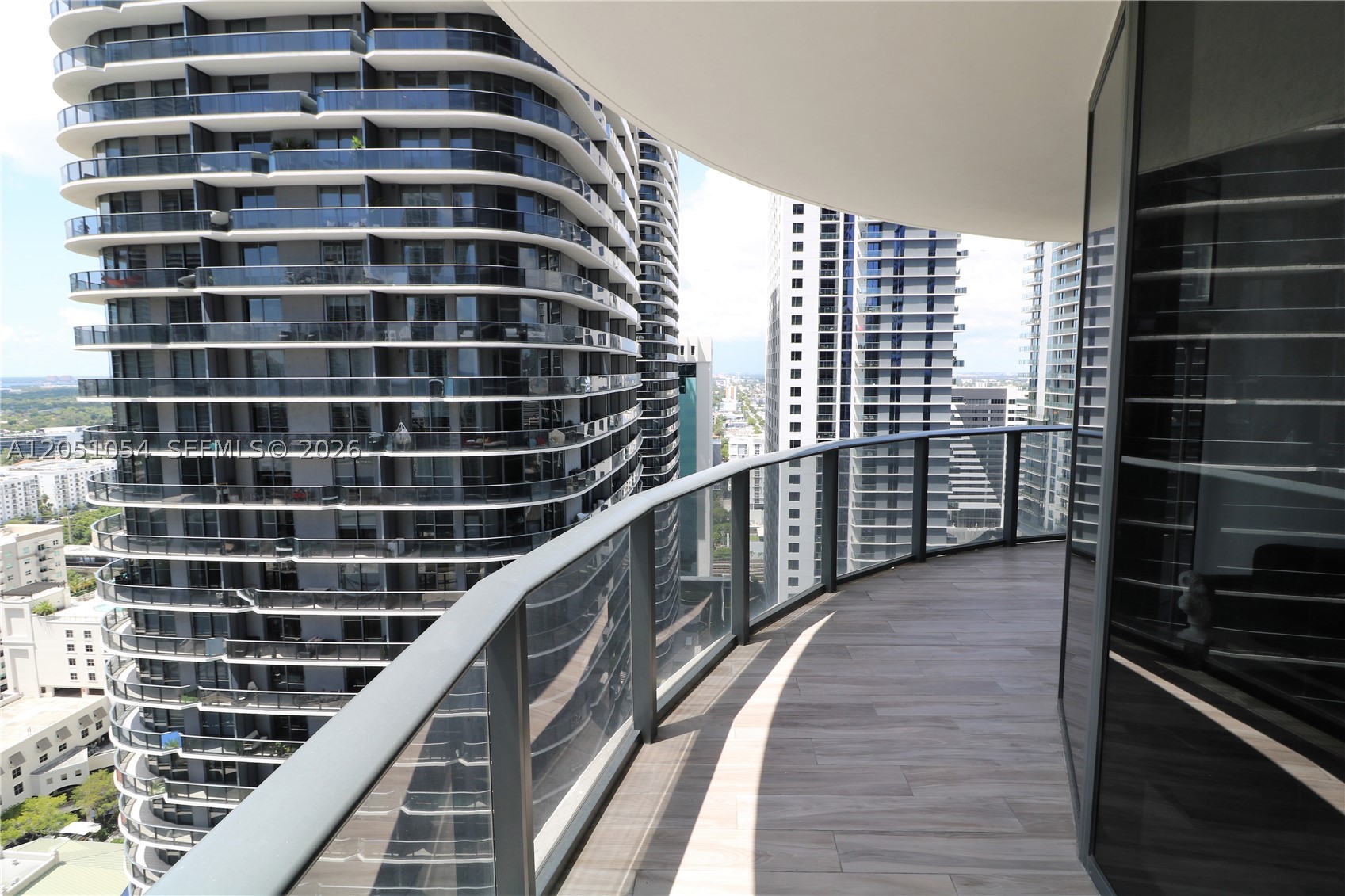 801 SMA RESIDENCES CONDO - Residential Lease