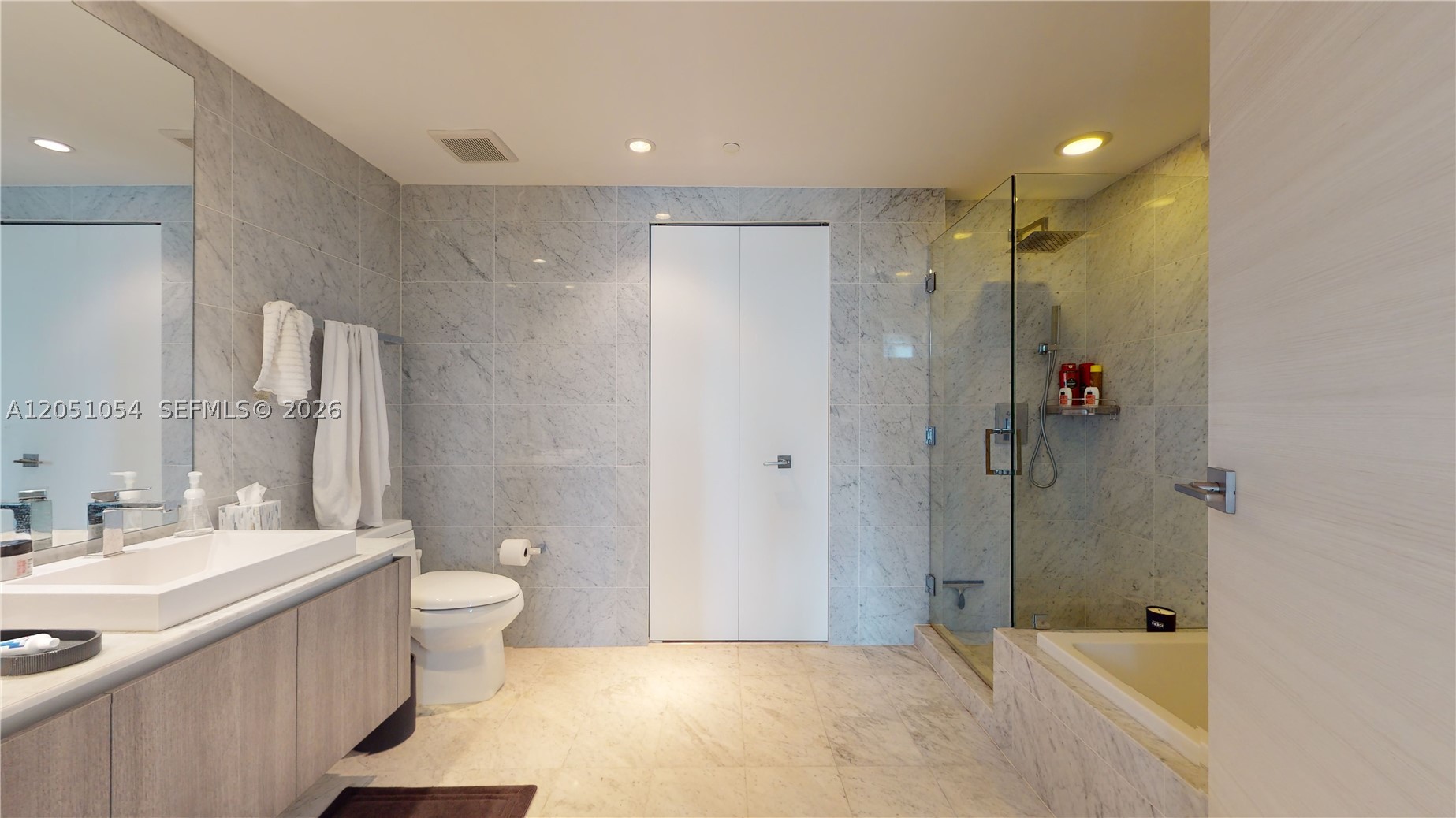 801 SMA RESIDENCES CONDO - Residential Lease