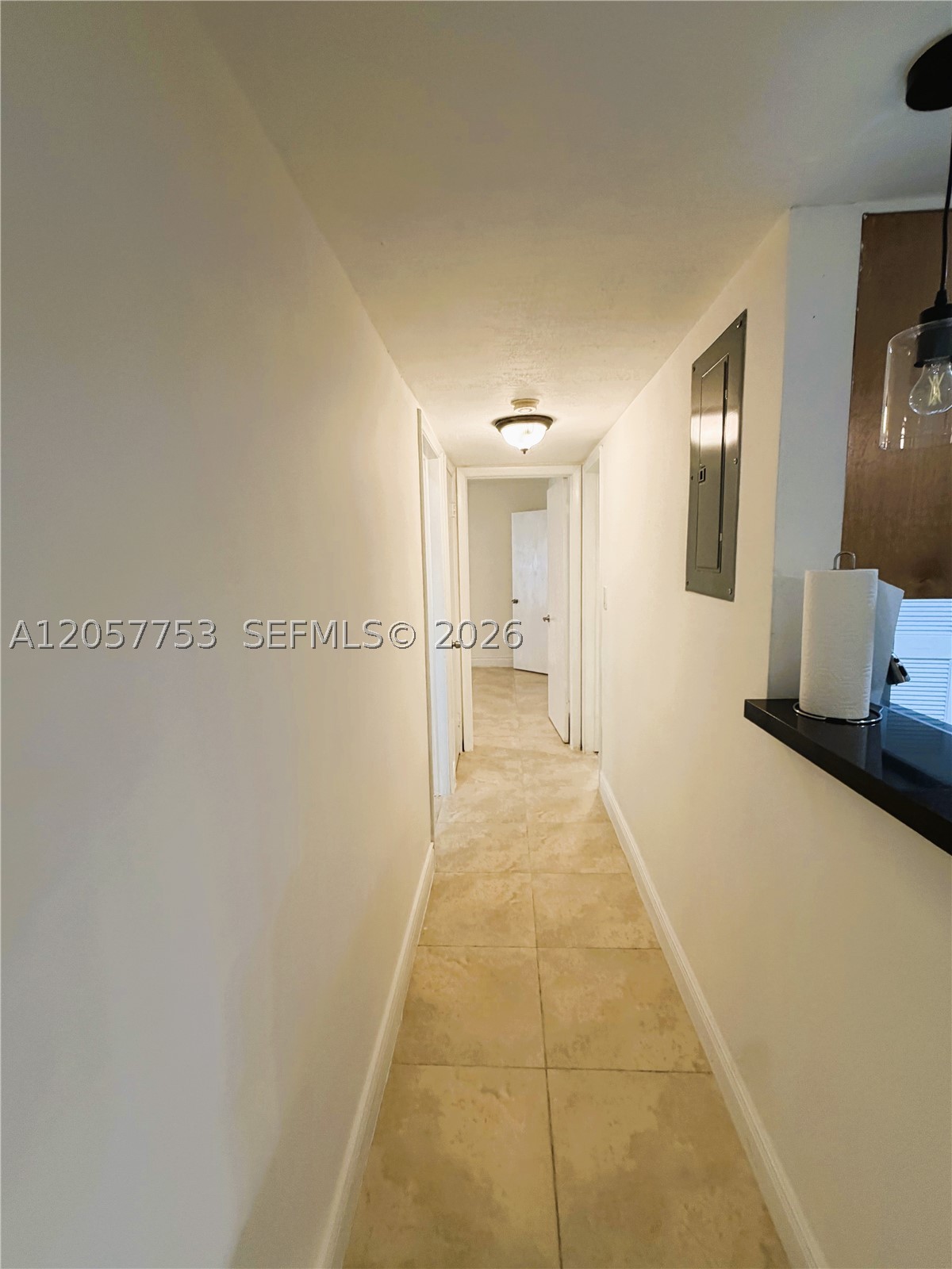 DADELAND CAPRI CONDO - Residential