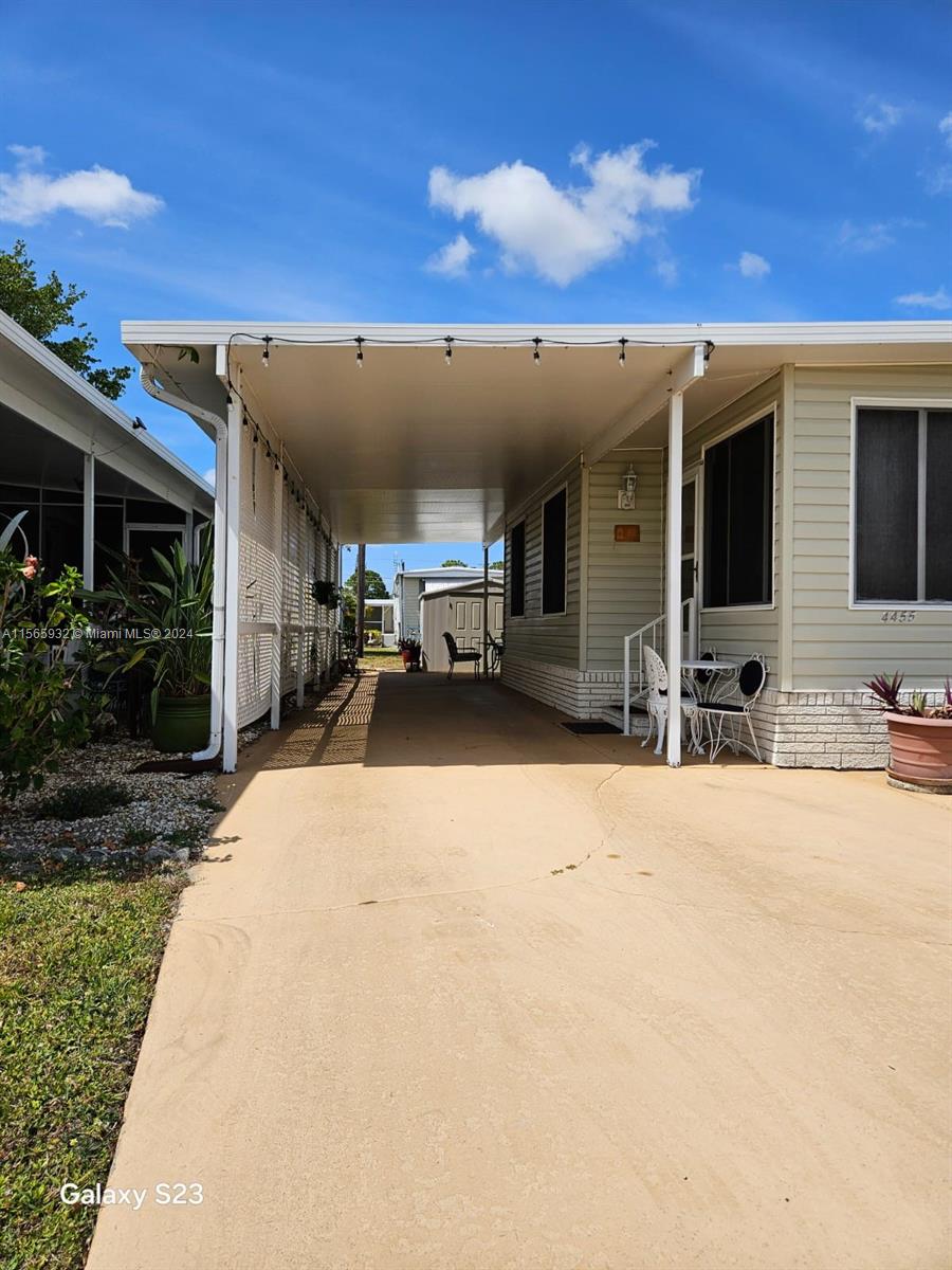 NORTHERN PINES MOBILE HOM - Residential