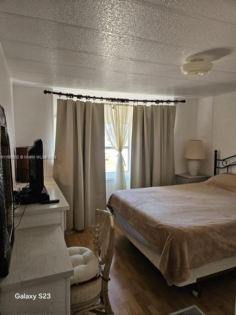 NORTHERN PINES MOBILE HOM - Residential