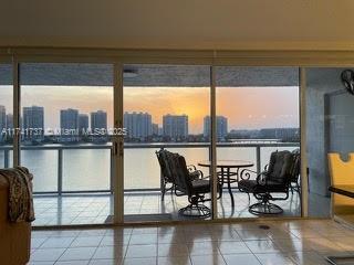 LE MAISONNEUVE CONDO - Residential Lease