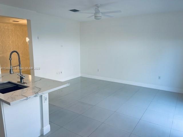 VIA VENTURA NEIGHBORHOOD - Residential Lease