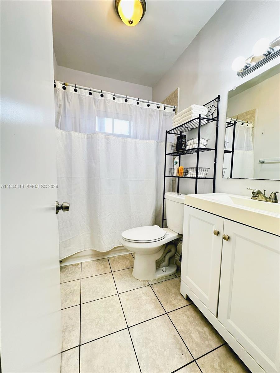 HOLLEMAN MANOR ADDN - Residential Income