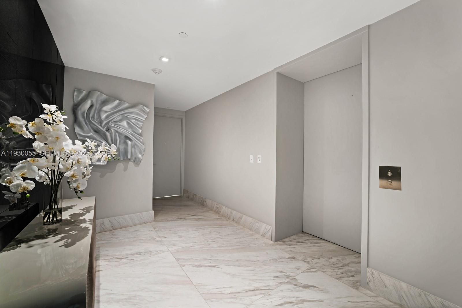 OCEANA BAL HARBOUR CONDO - Residential