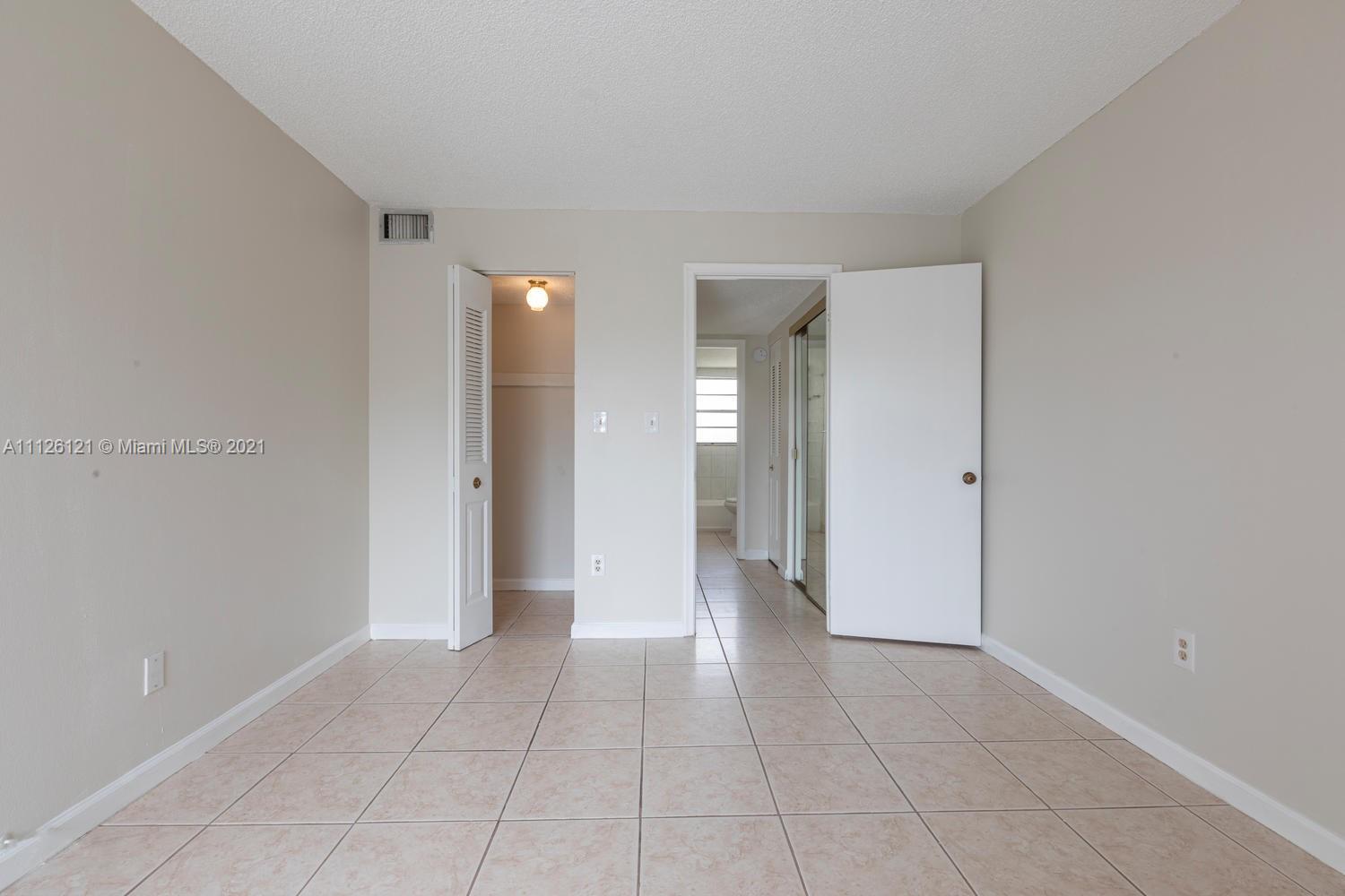 KINGS CREEK SO CONDO - Residential Lease