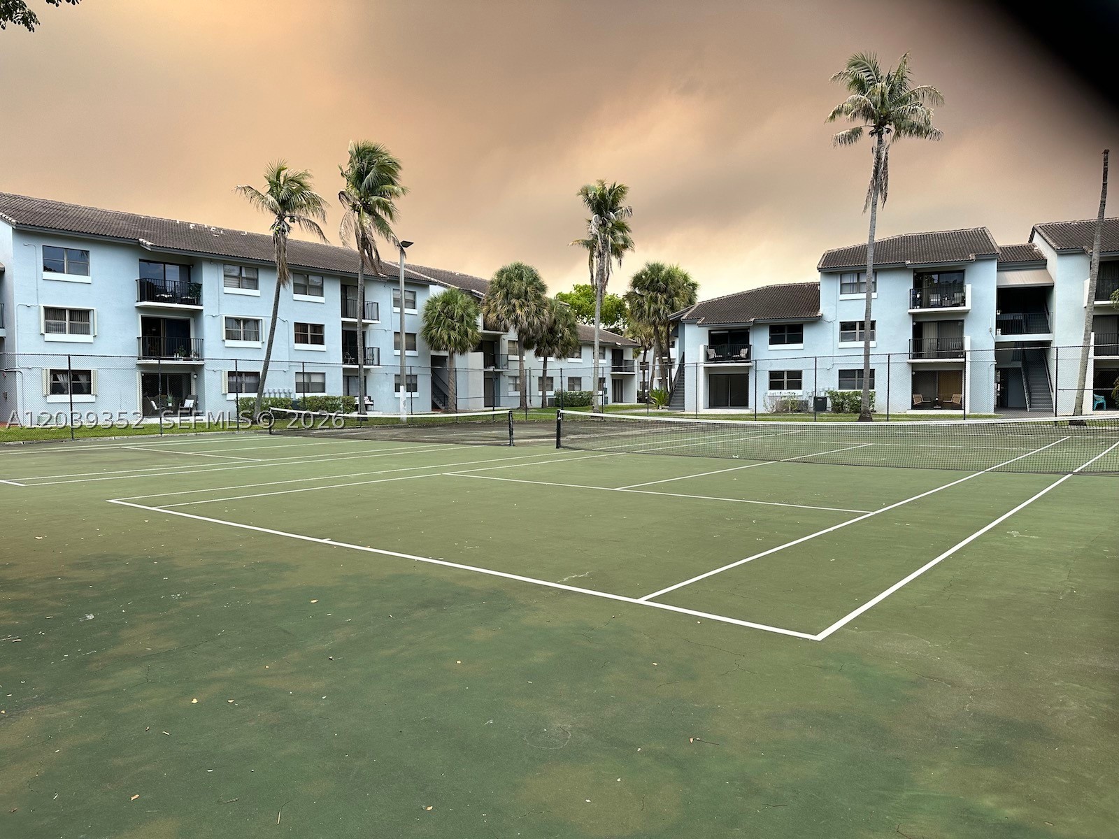 VILLA BELLINI CONDO - Residential