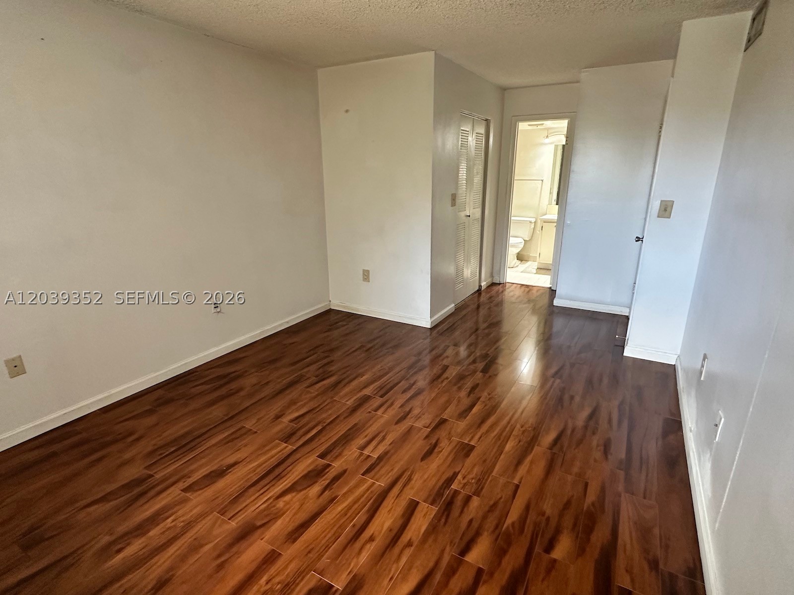 VILLA BELLINI CONDO - Residential