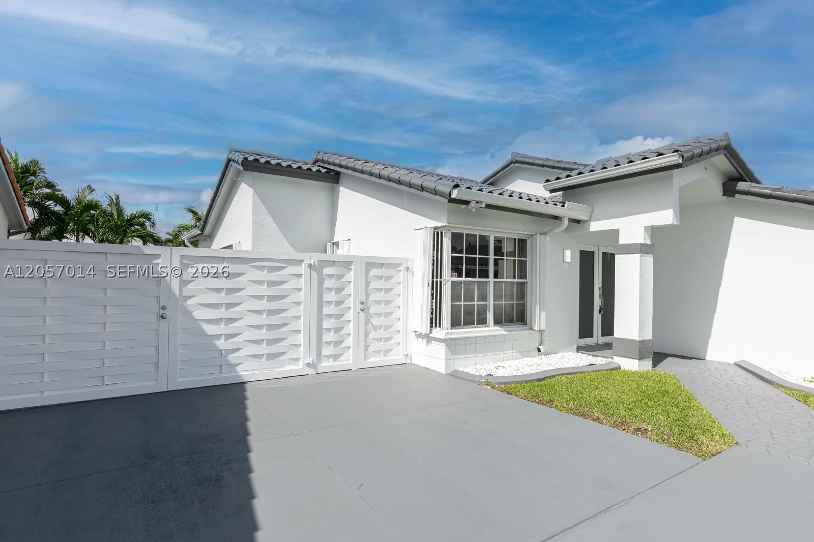 1ST AMEND TO TRUVAL SUB - Residential Lease