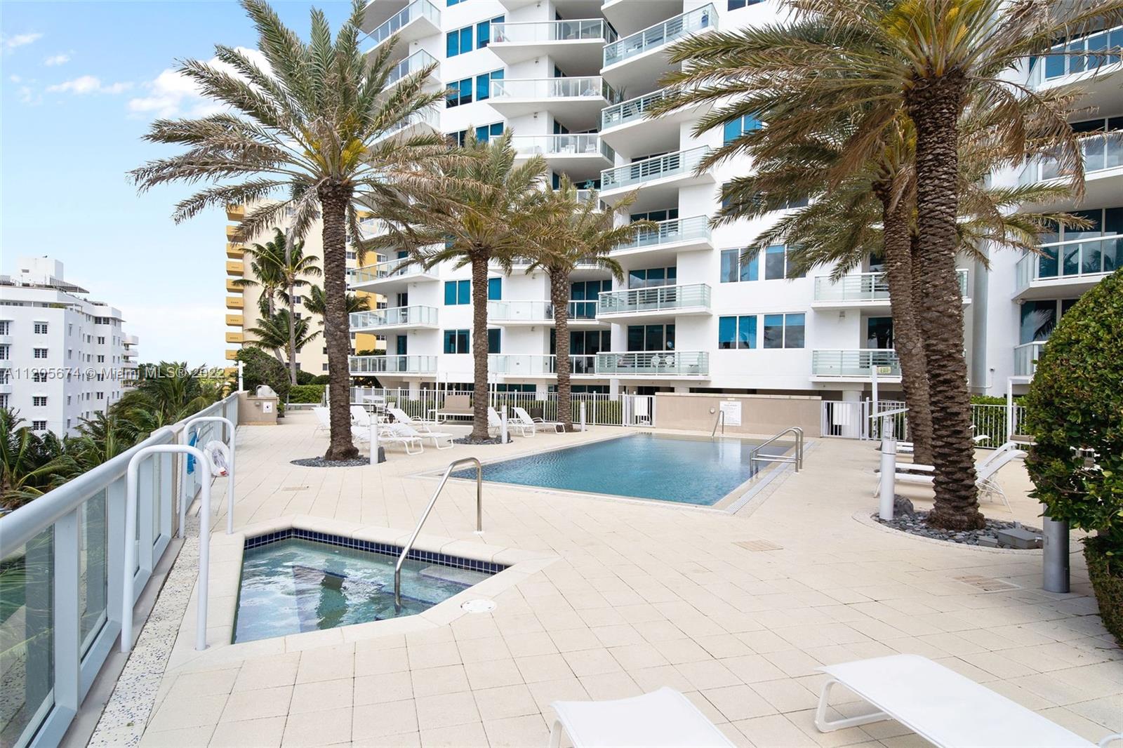 MOSAIC ON MIAMI BEACH CON - Residential