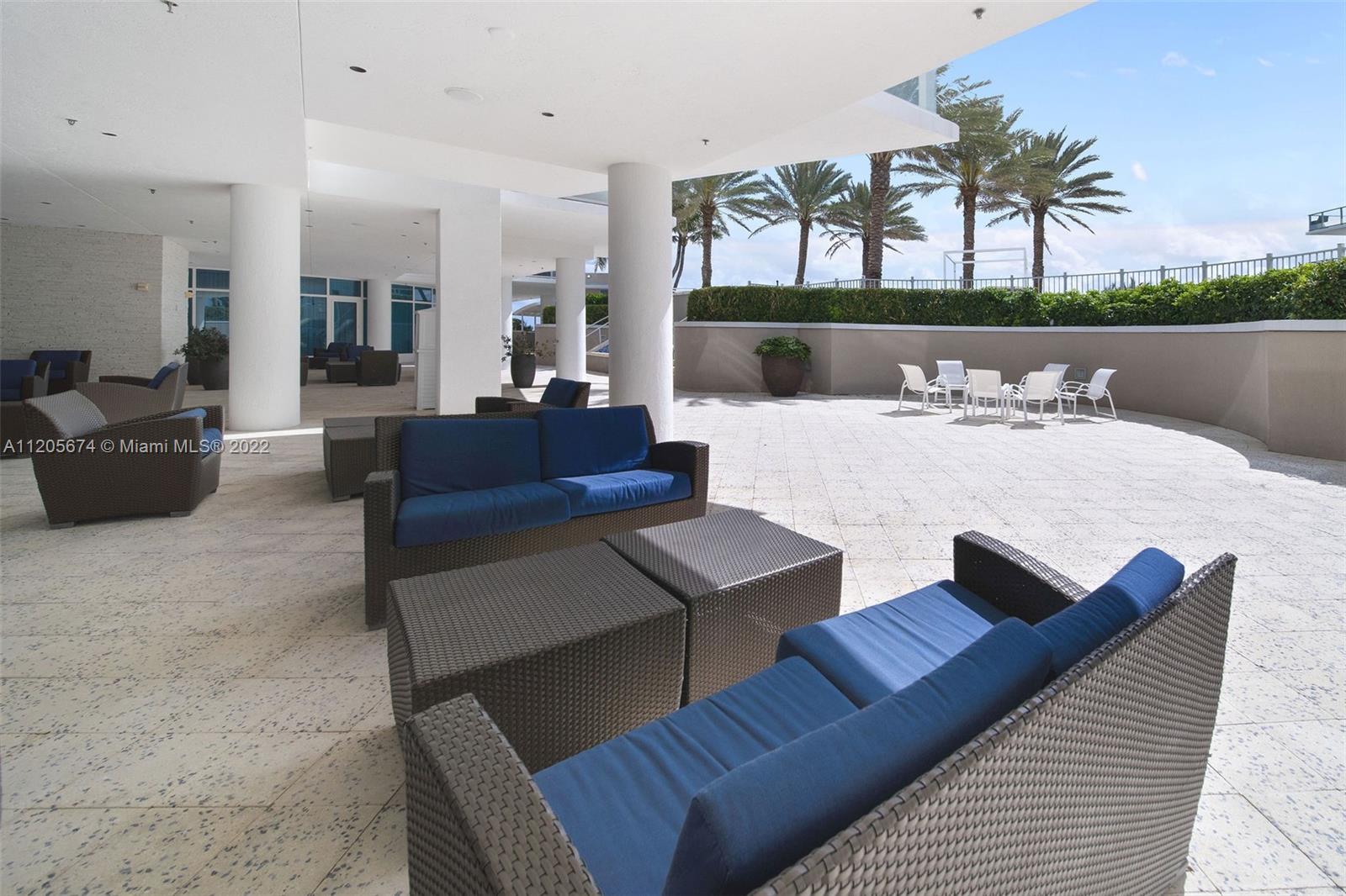 MOSAIC ON MIAMI BEACH CON - Residential