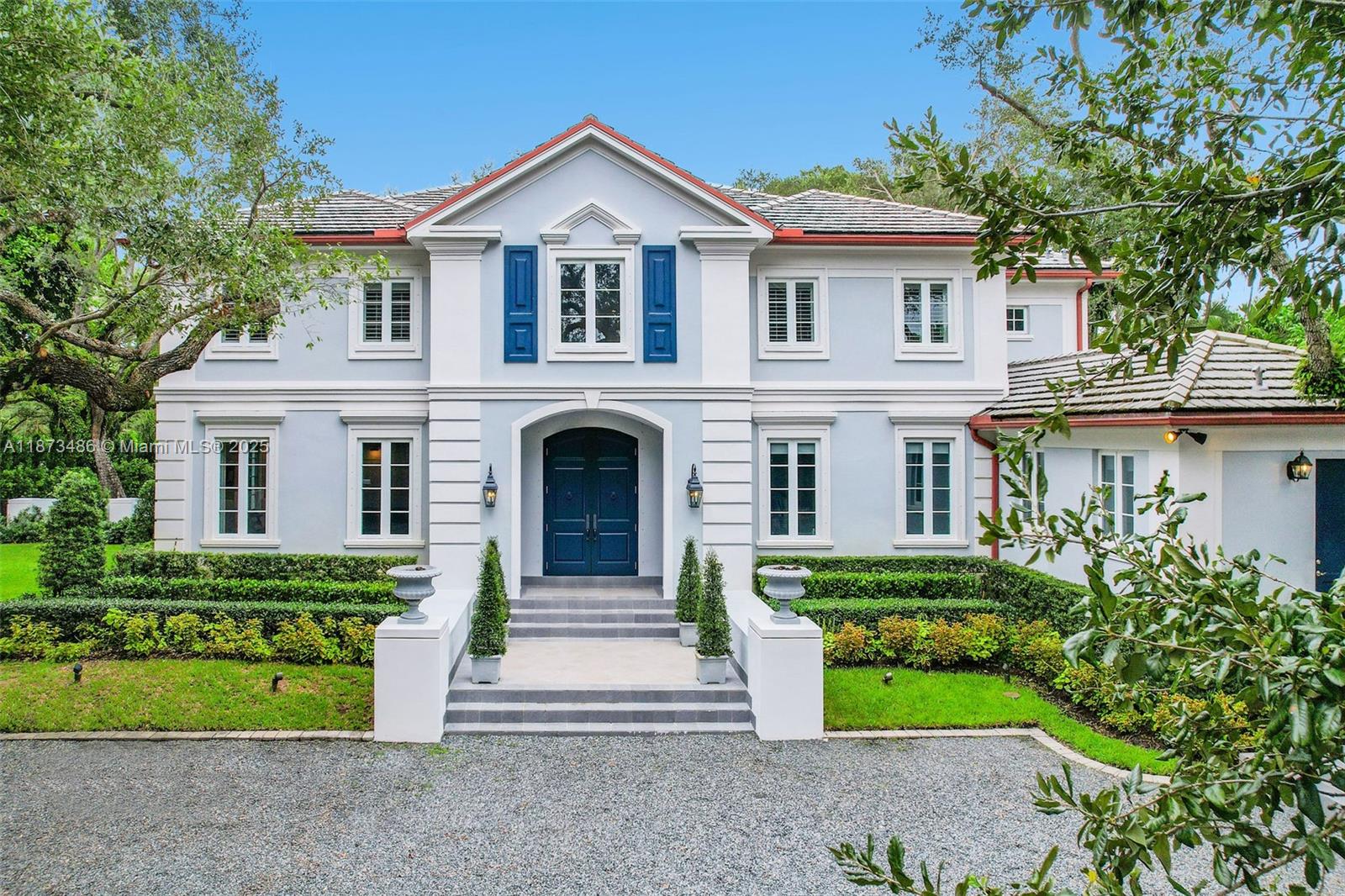 PALM VISTA - Residential