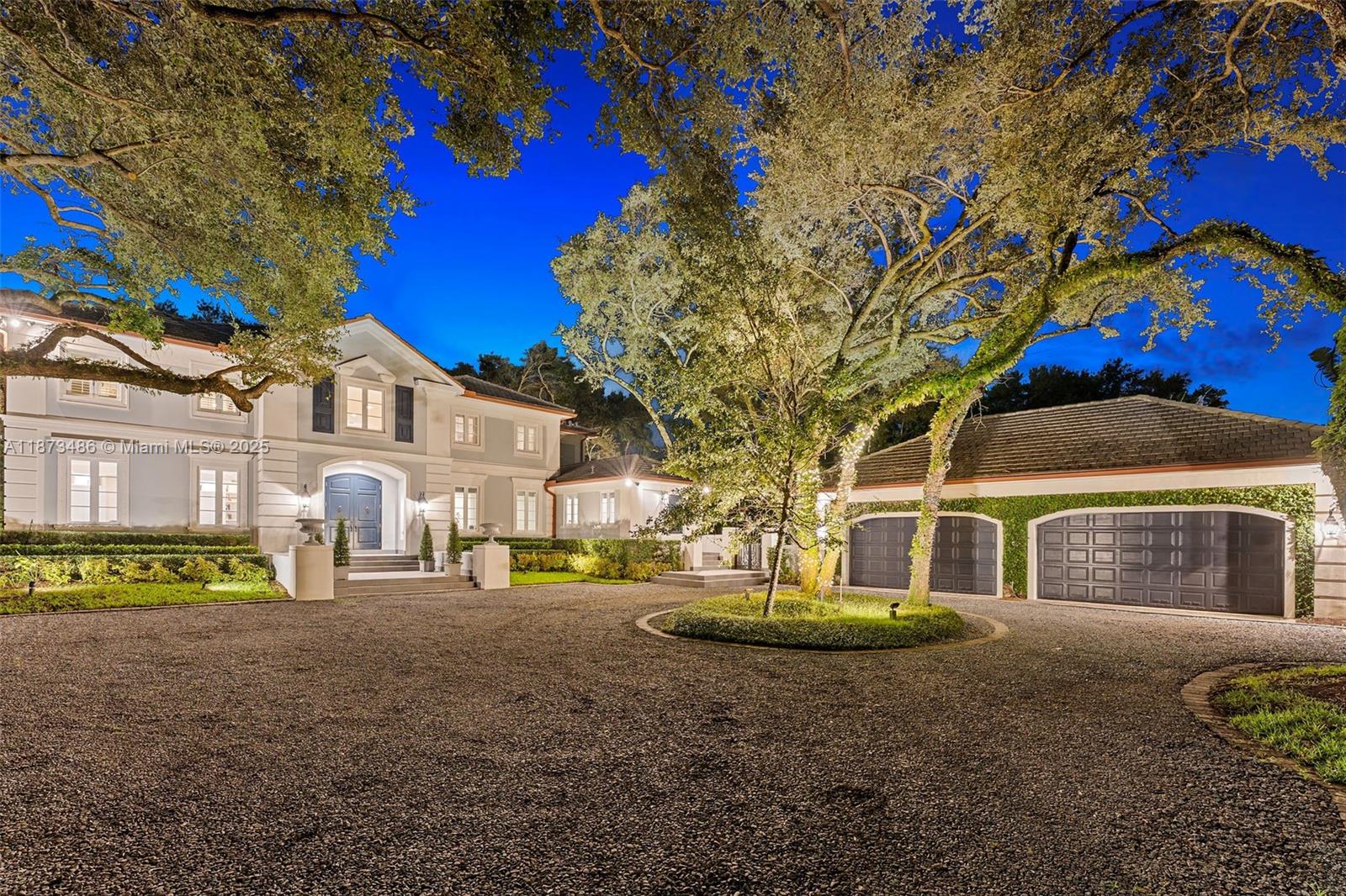 PALM VISTA - Residential