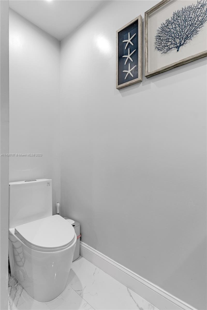 AMERICAN HOMES 1ST ADDN - Residential