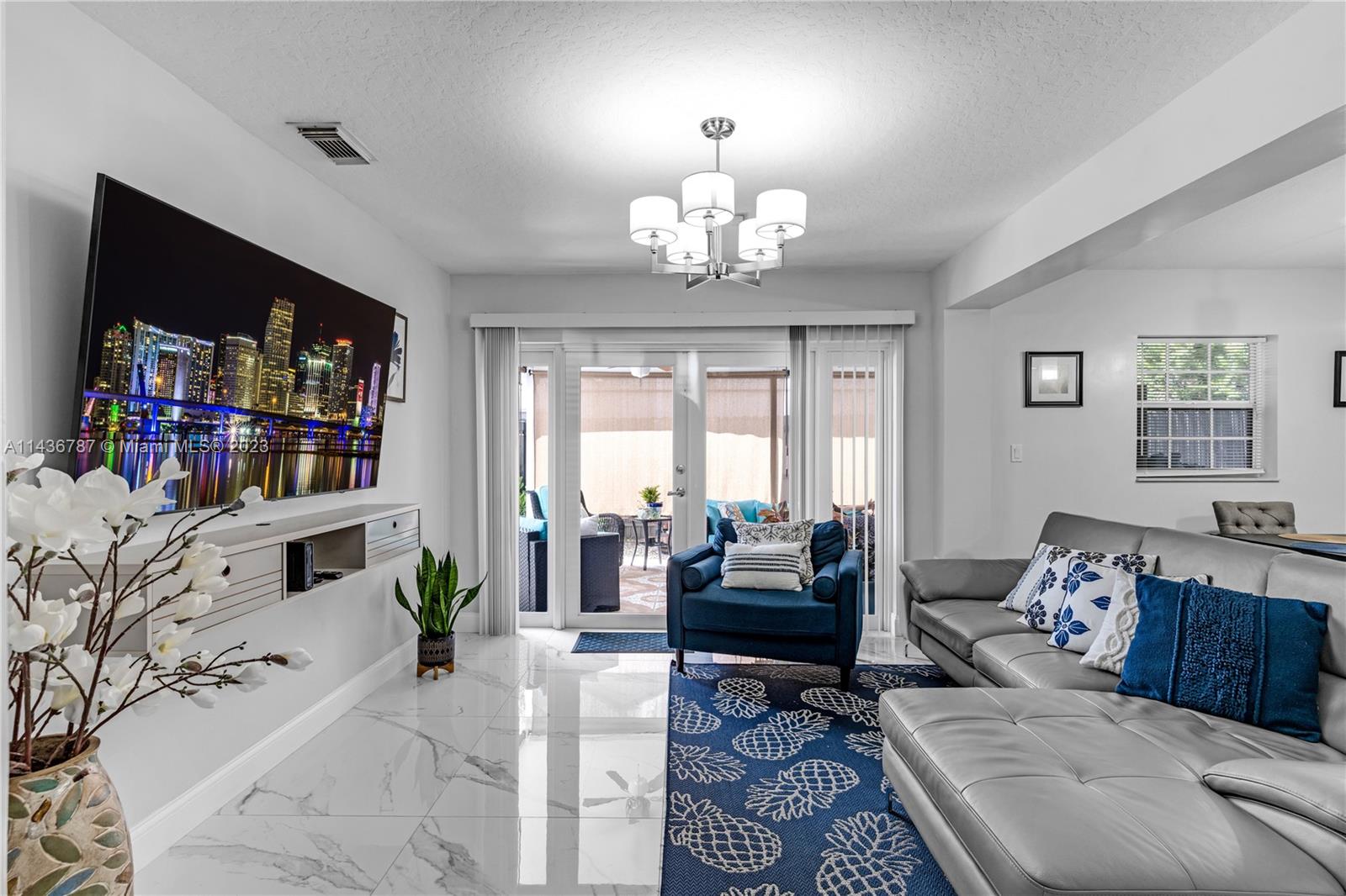 AMERICAN HOMES 1ST ADDN - Residential