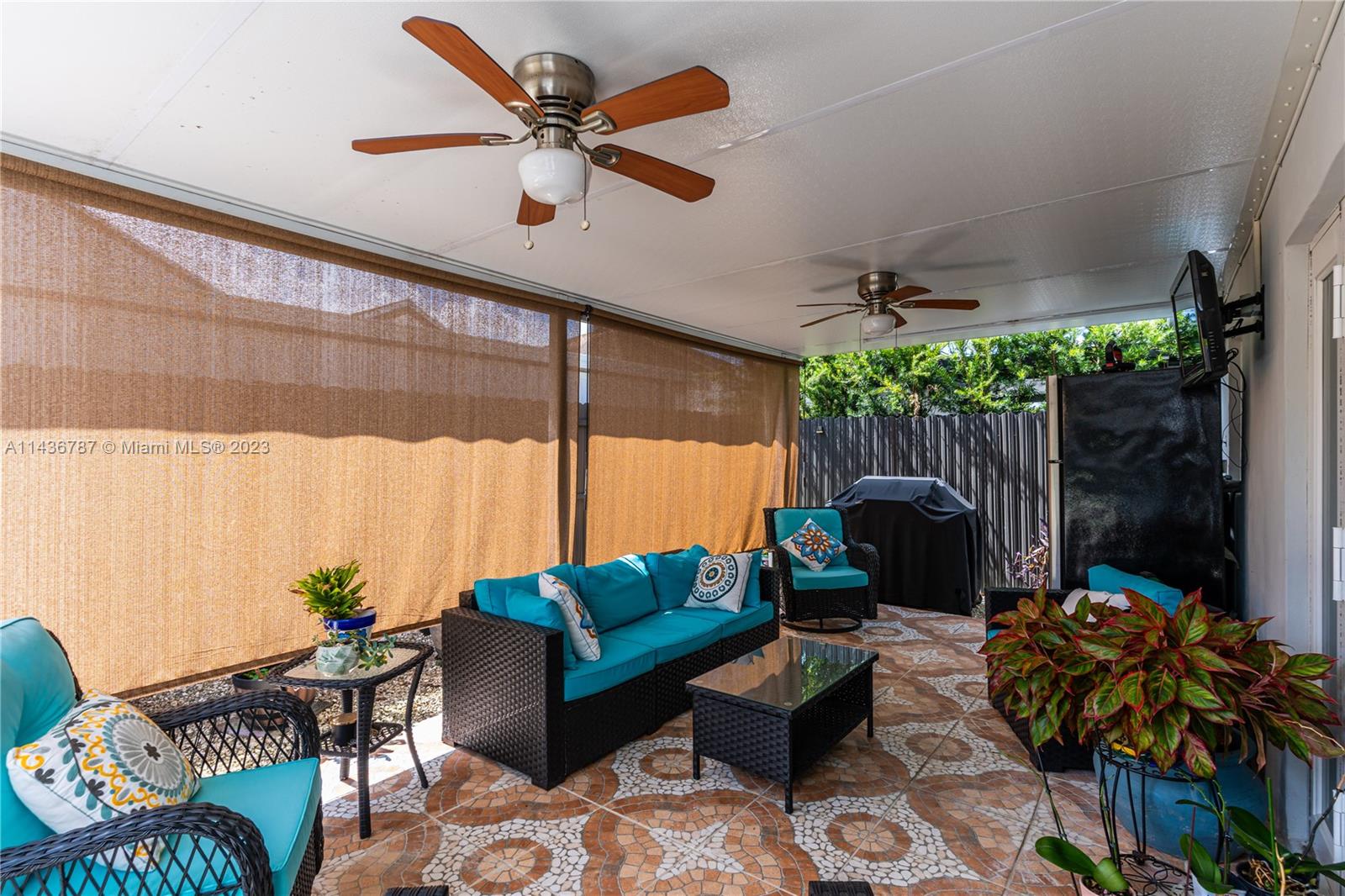 AMERICAN HOMES 1ST ADDN - Residential