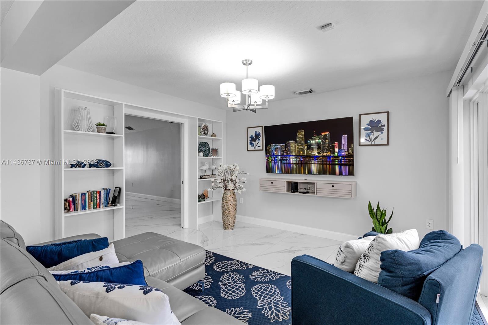 AMERICAN HOMES 1ST ADDN - Residential