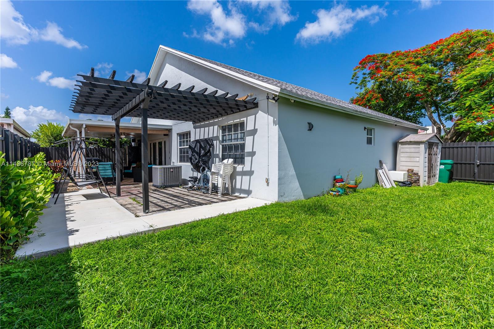 AMERICAN HOMES 1ST ADDN - Residential