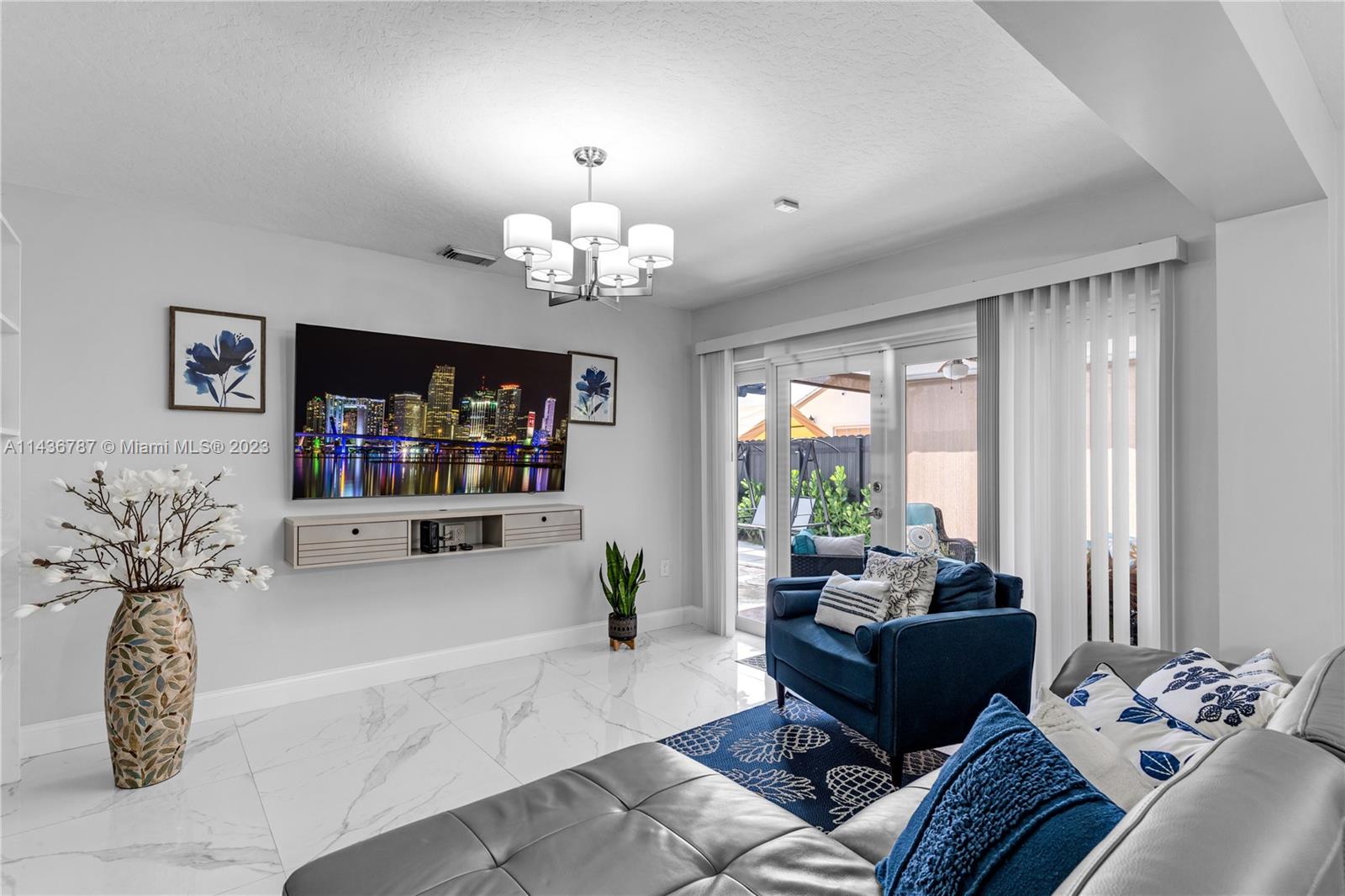 AMERICAN HOMES 1ST ADDN - Residential