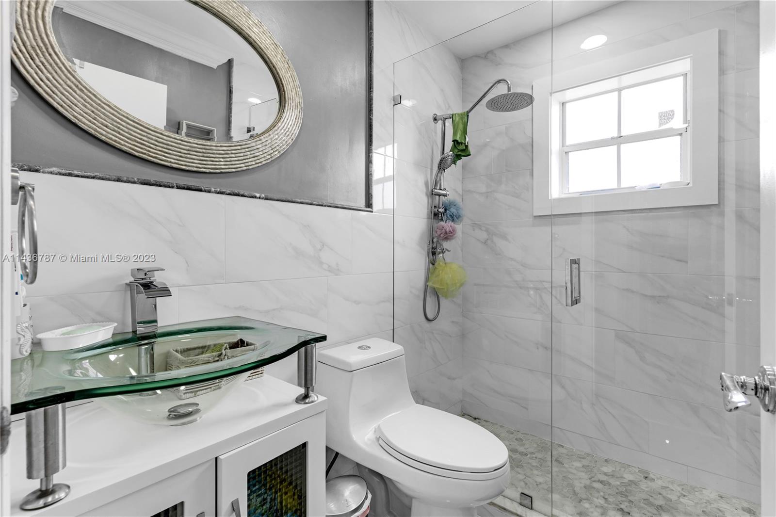 AMERICAN HOMES 1ST ADDN - Residential