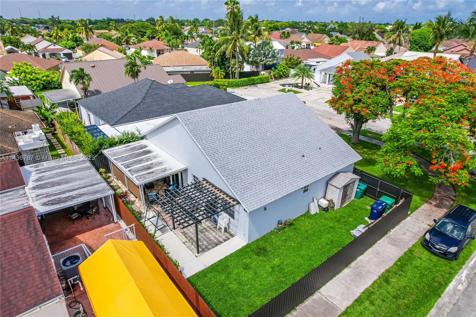 AMERICAN HOMES 1ST ADDN - Residential