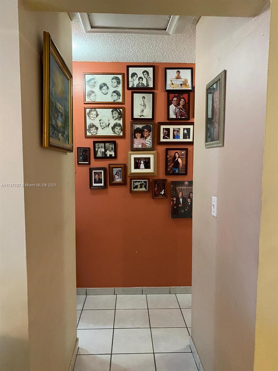 VILLA VERANDA CONDO - Residential Lease