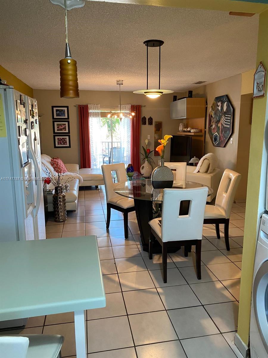 VILLA VERANDA CONDO - Residential Lease