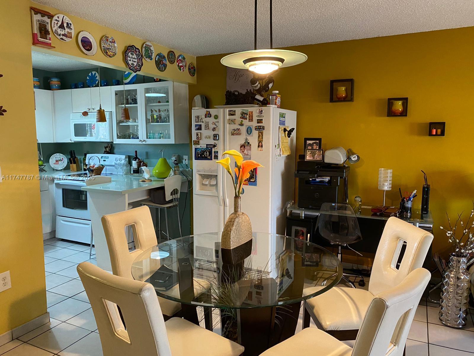 VILLA VERANDA CONDO - Residential Lease