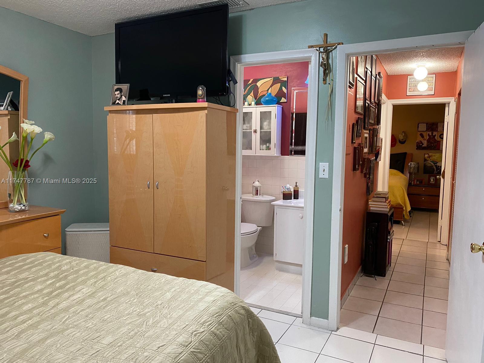 VILLA VERANDA CONDO - Residential Lease