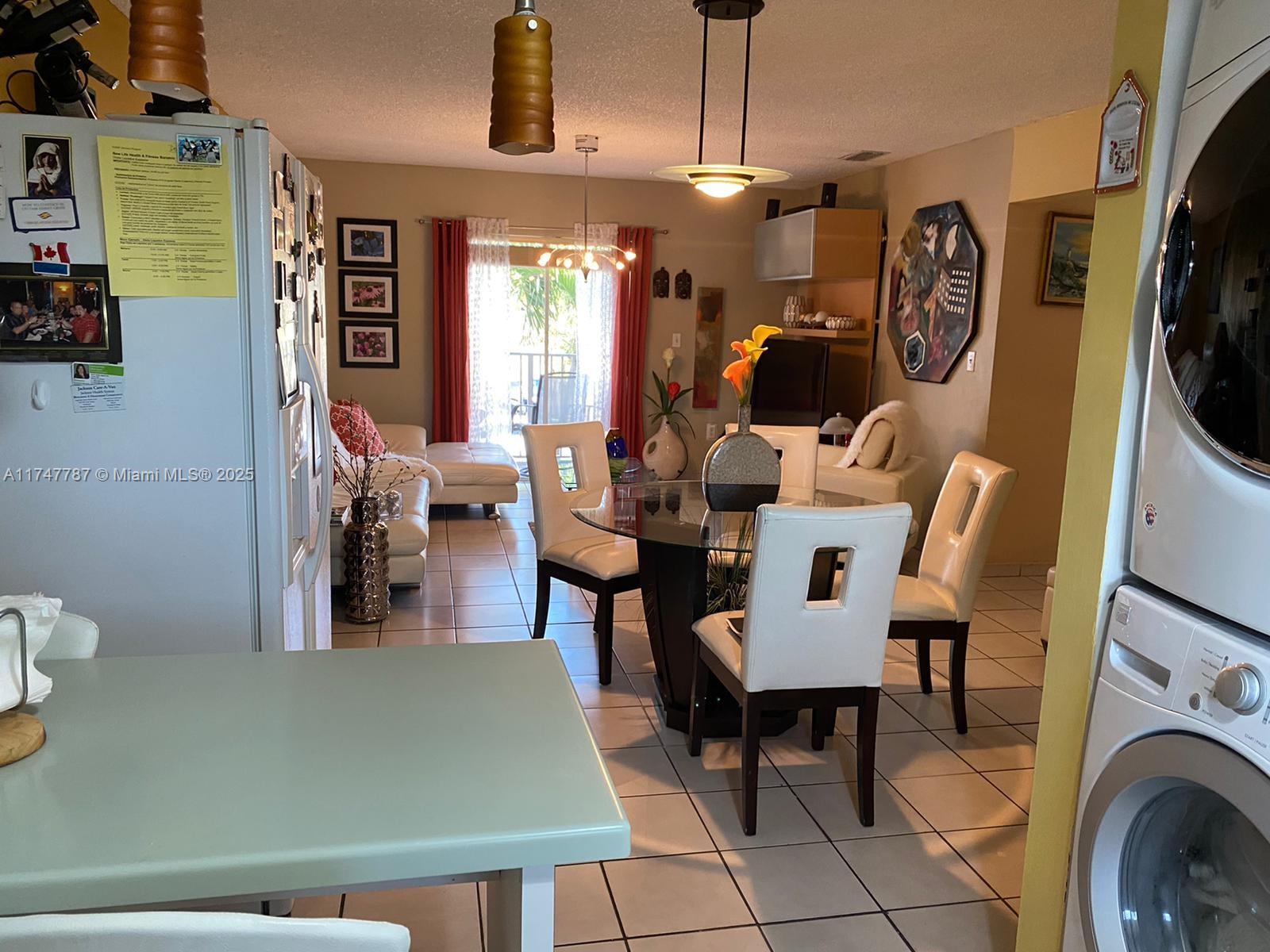 VILLA VERANDA CONDO - Residential Lease