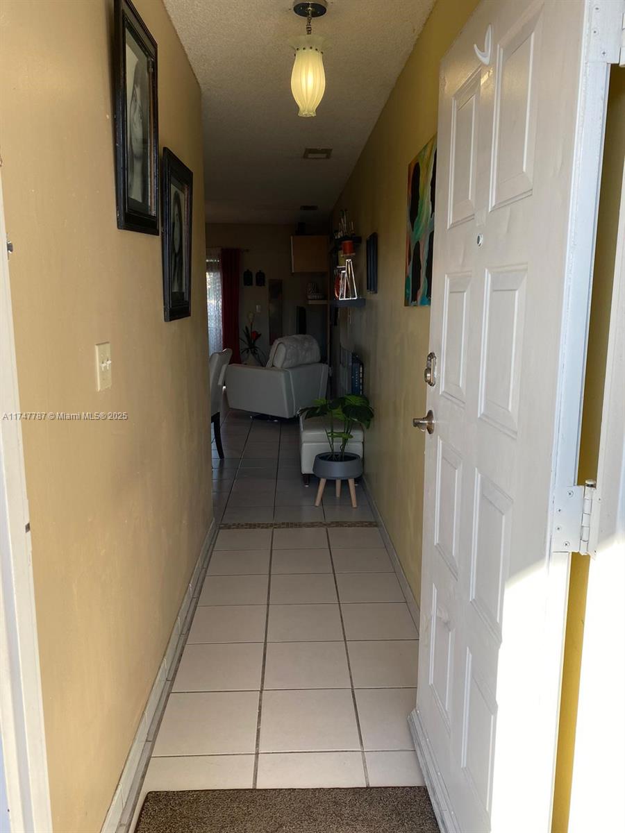 VILLA VERANDA CONDO - Residential Lease