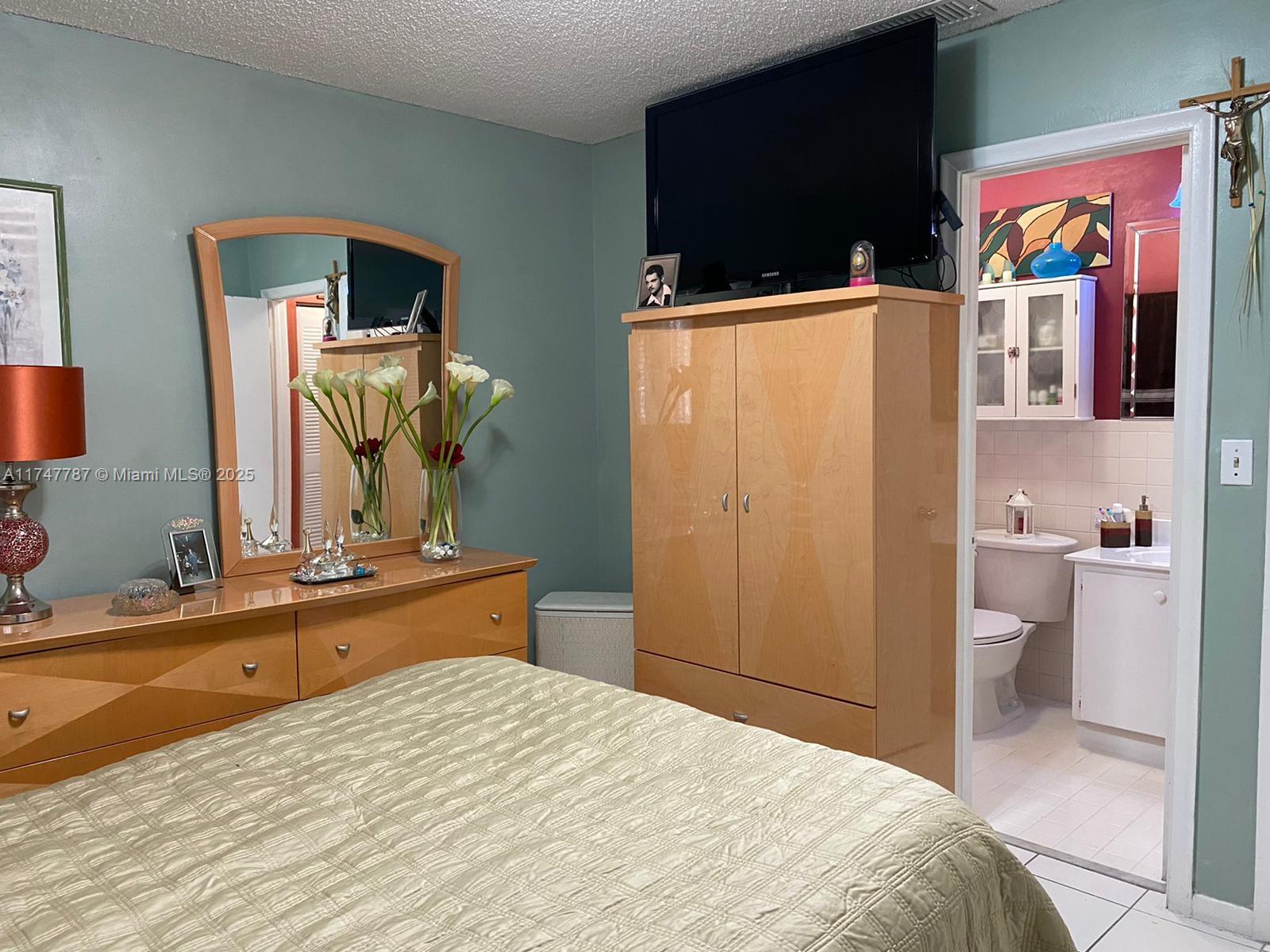 VILLA VERANDA CONDO - Residential Lease