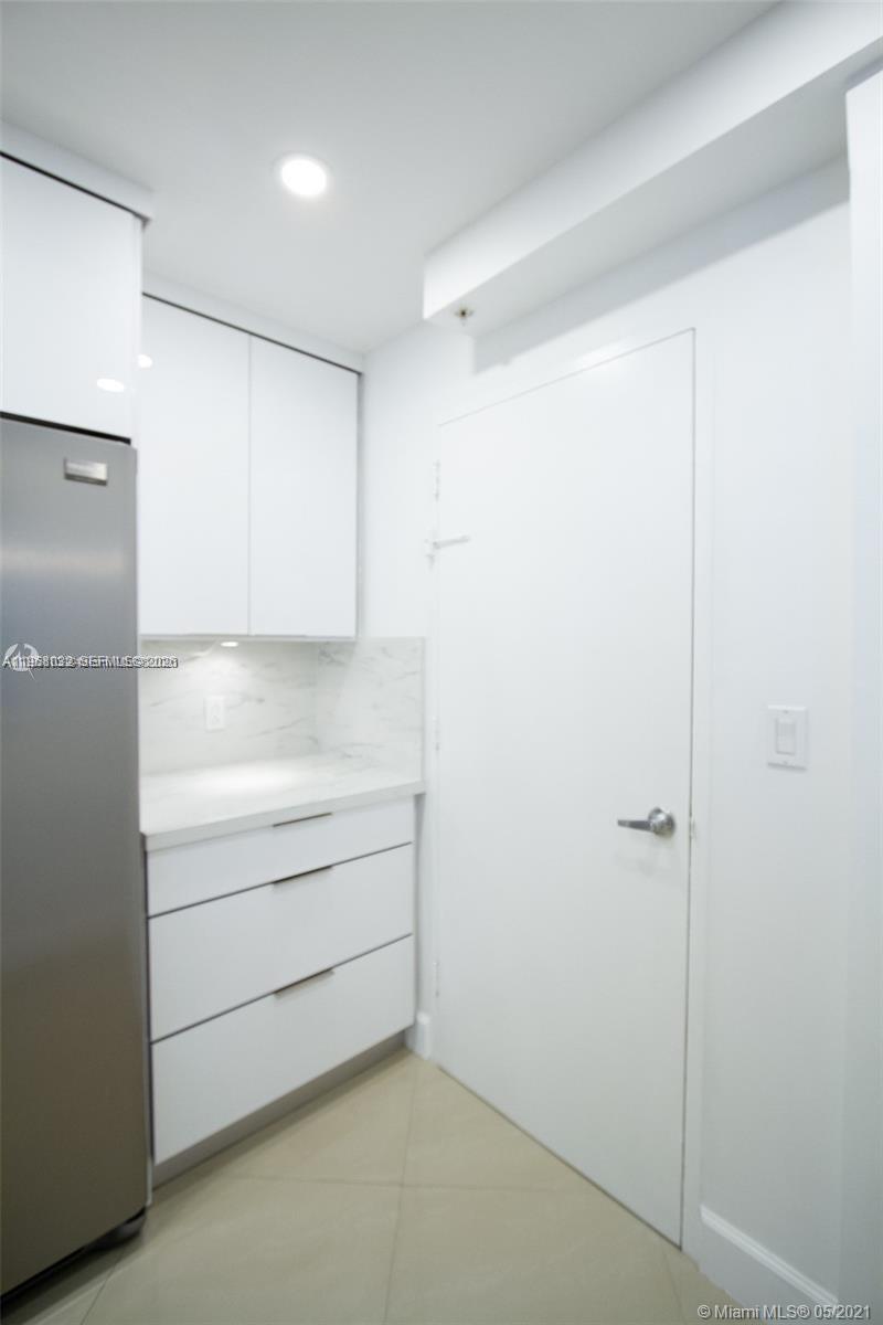 TIDES ON HOLLYWOOD BEACH - Residential