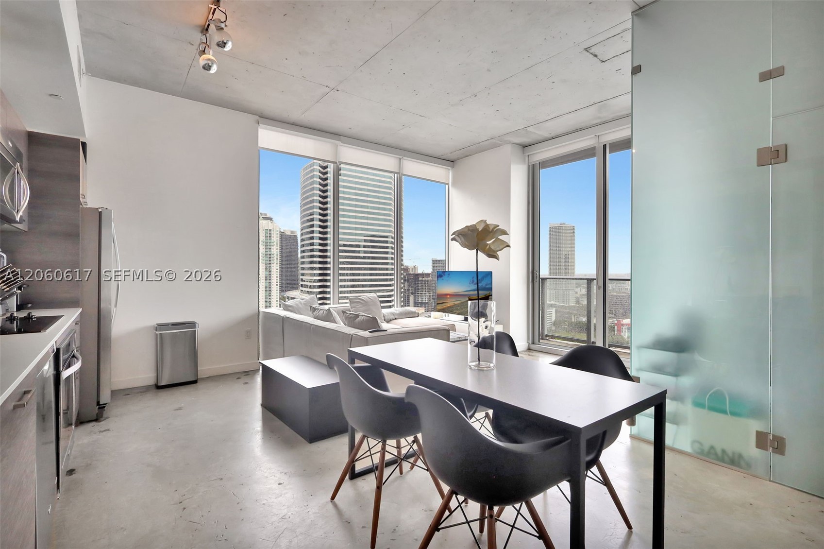 CENTRO CONDO - Residential