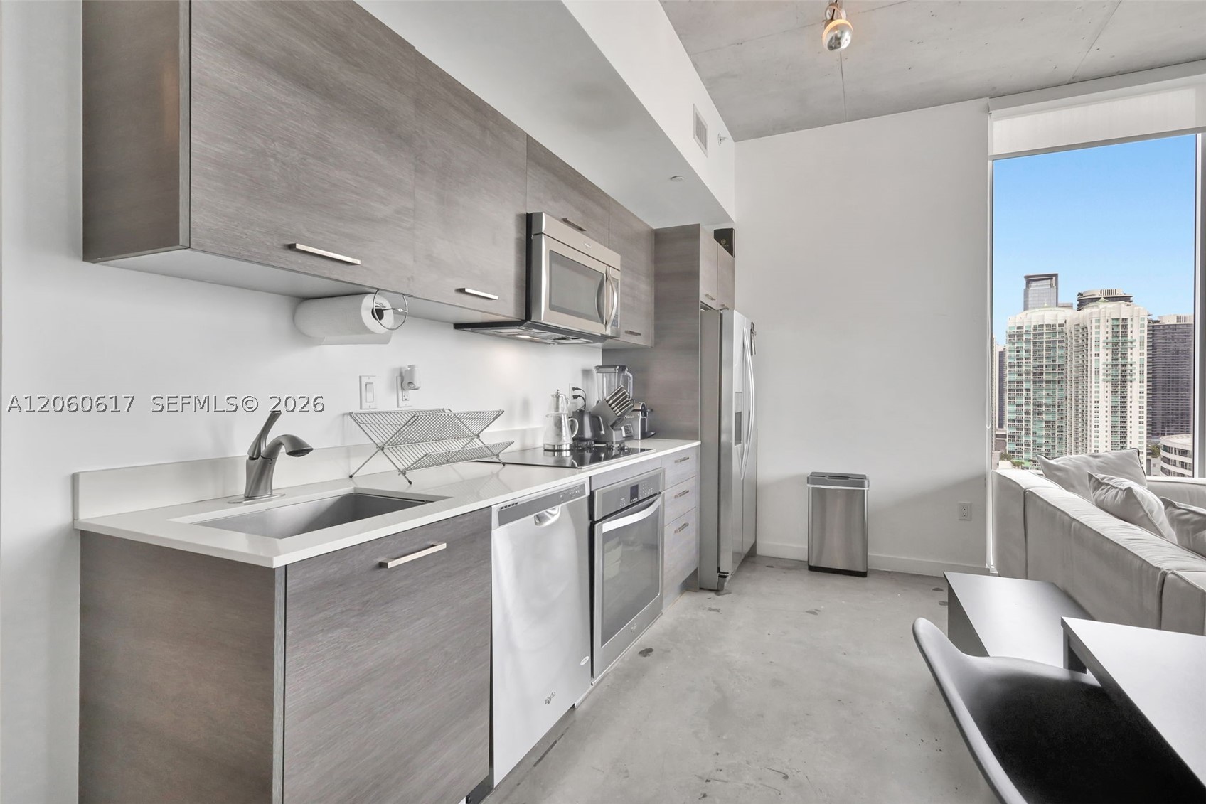 CENTRO CONDO - Residential