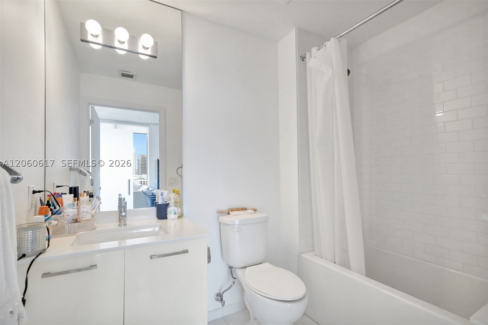 CENTRO CONDO - Residential