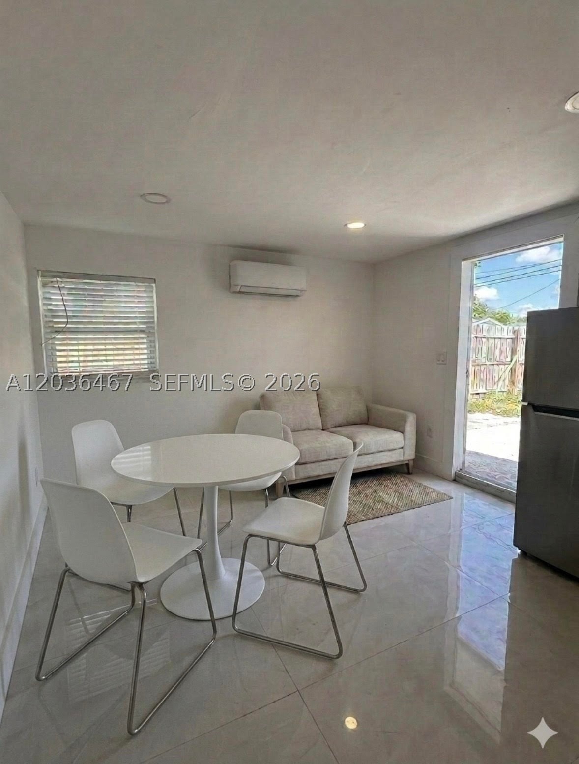 IVES ESTATES SEC 4 - Residential Lease