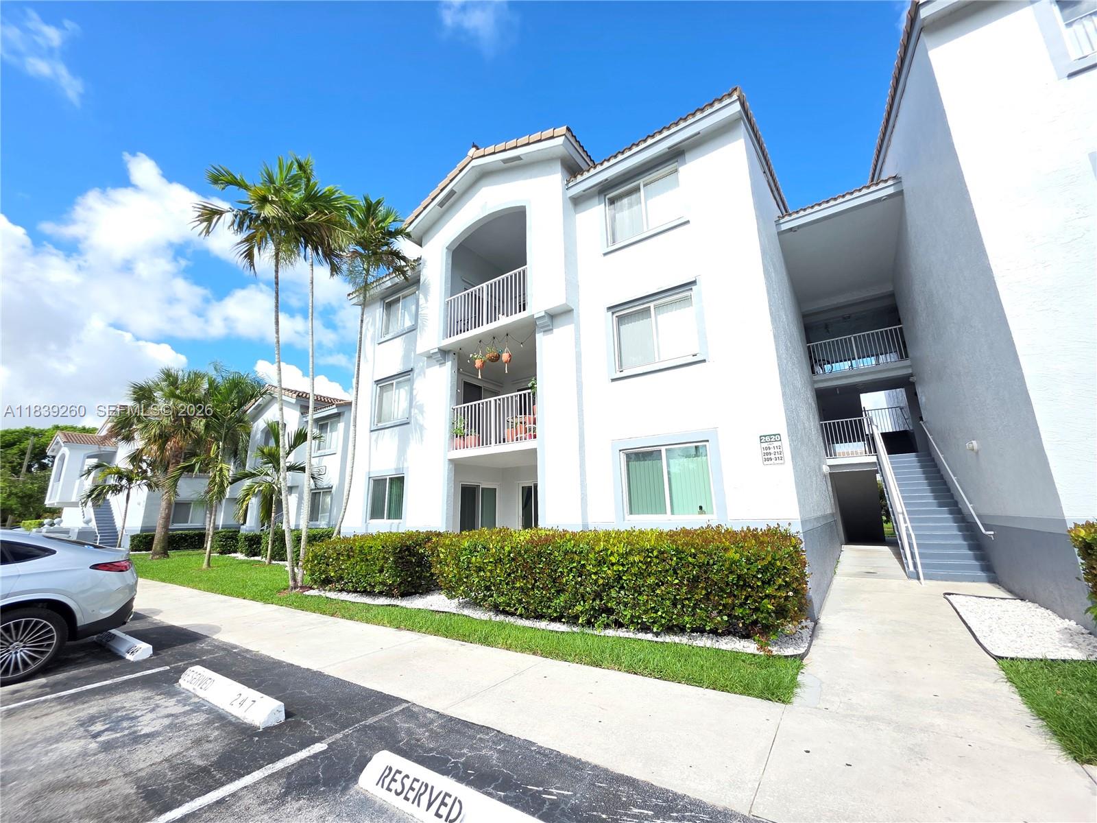 ROYAL GRAND CONDO - Residential