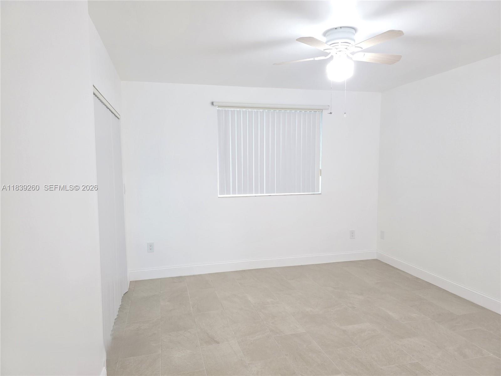 ROYAL GRAND CONDO - Residential